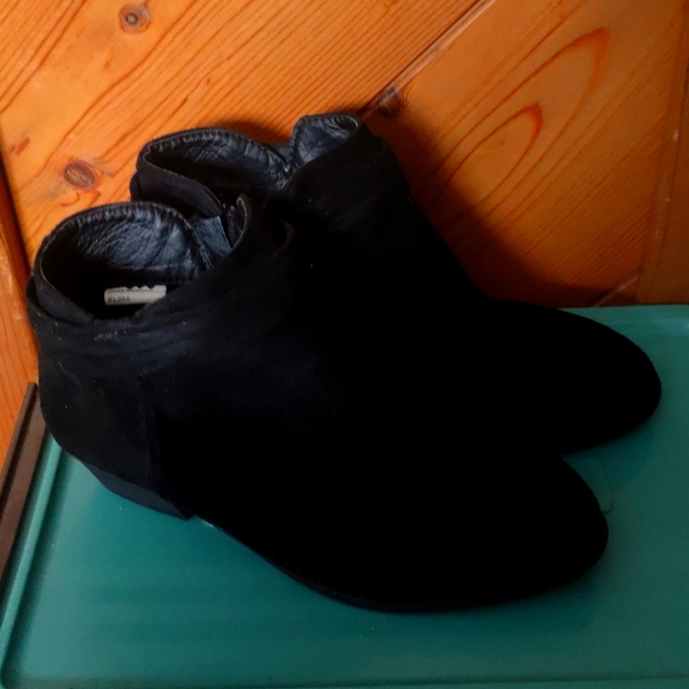 Jellybeans black booties